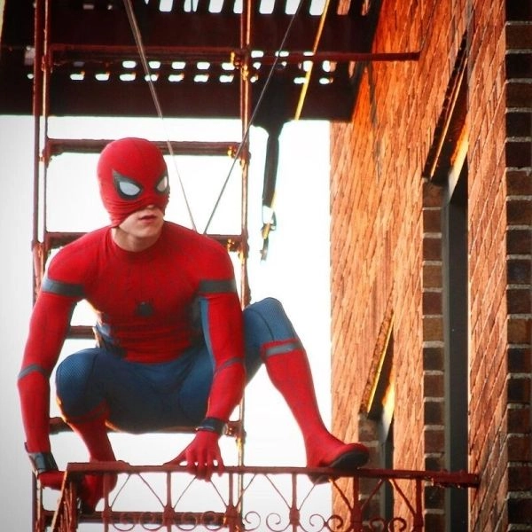 Meme Spiderman giống nhau hài hước, rất sáng tạo.
