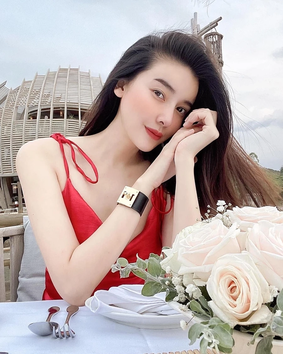 Cao Thái Hà ngày sinh khiến nhiều fan muốn tìm hiểu thêm.