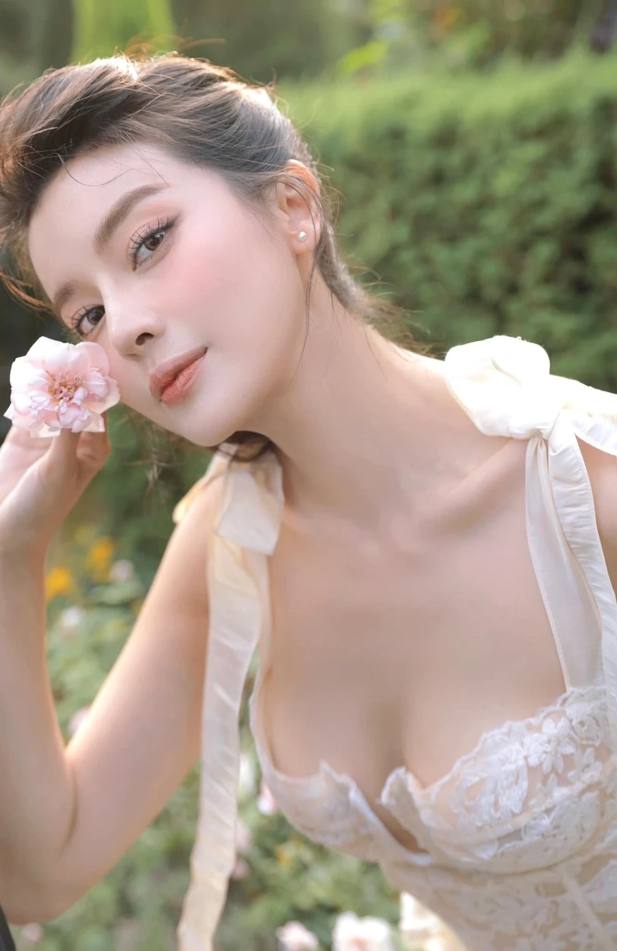 Bạn trai cũ Cao Thái Hà từng là người yêu rất được chú ý.