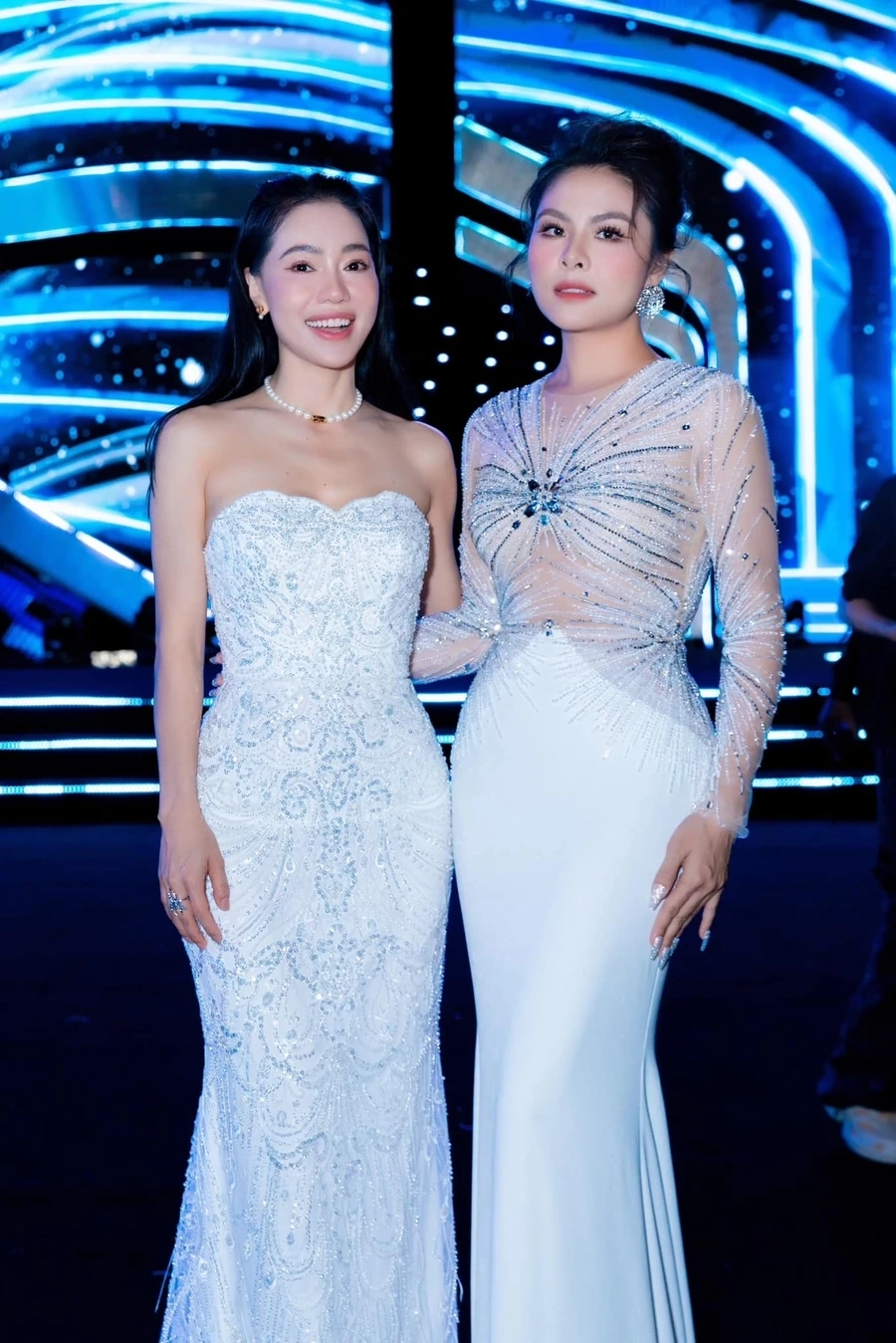 Hình ảnh Vân Trang khiến người hâm mộ phải ngưỡng mộ vì sự duyên dáng và tinh tế.