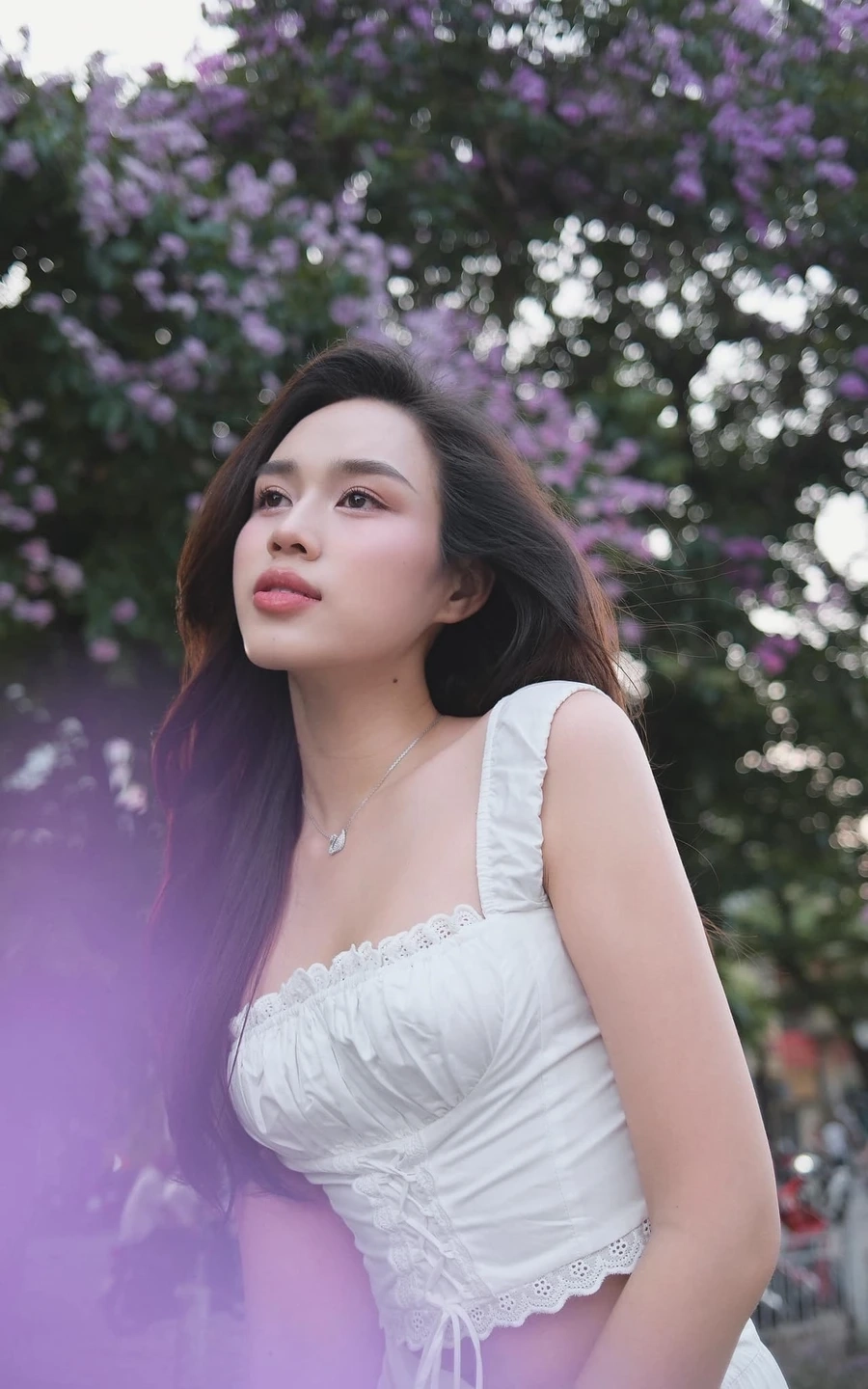 Vương miện Đỗ Thị Hà là biểu tượng cho vẻ đẹp và sự kiên cường của người phụ nữ.