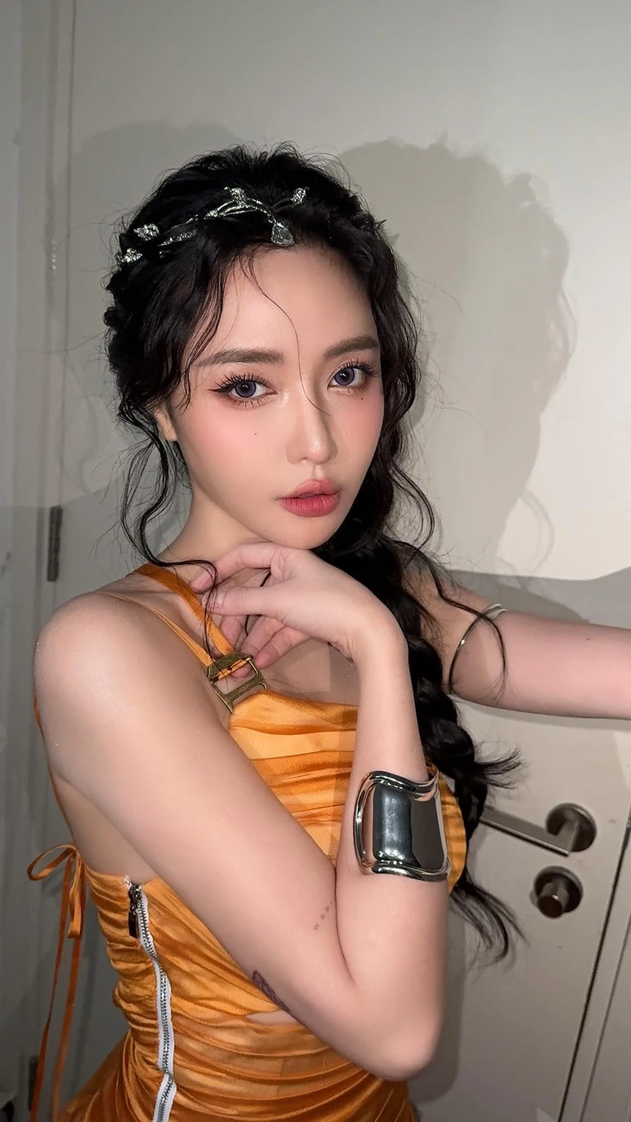 Bài hát đi đu đưa tạo nên cơn sốt trên mạng xã hội.
