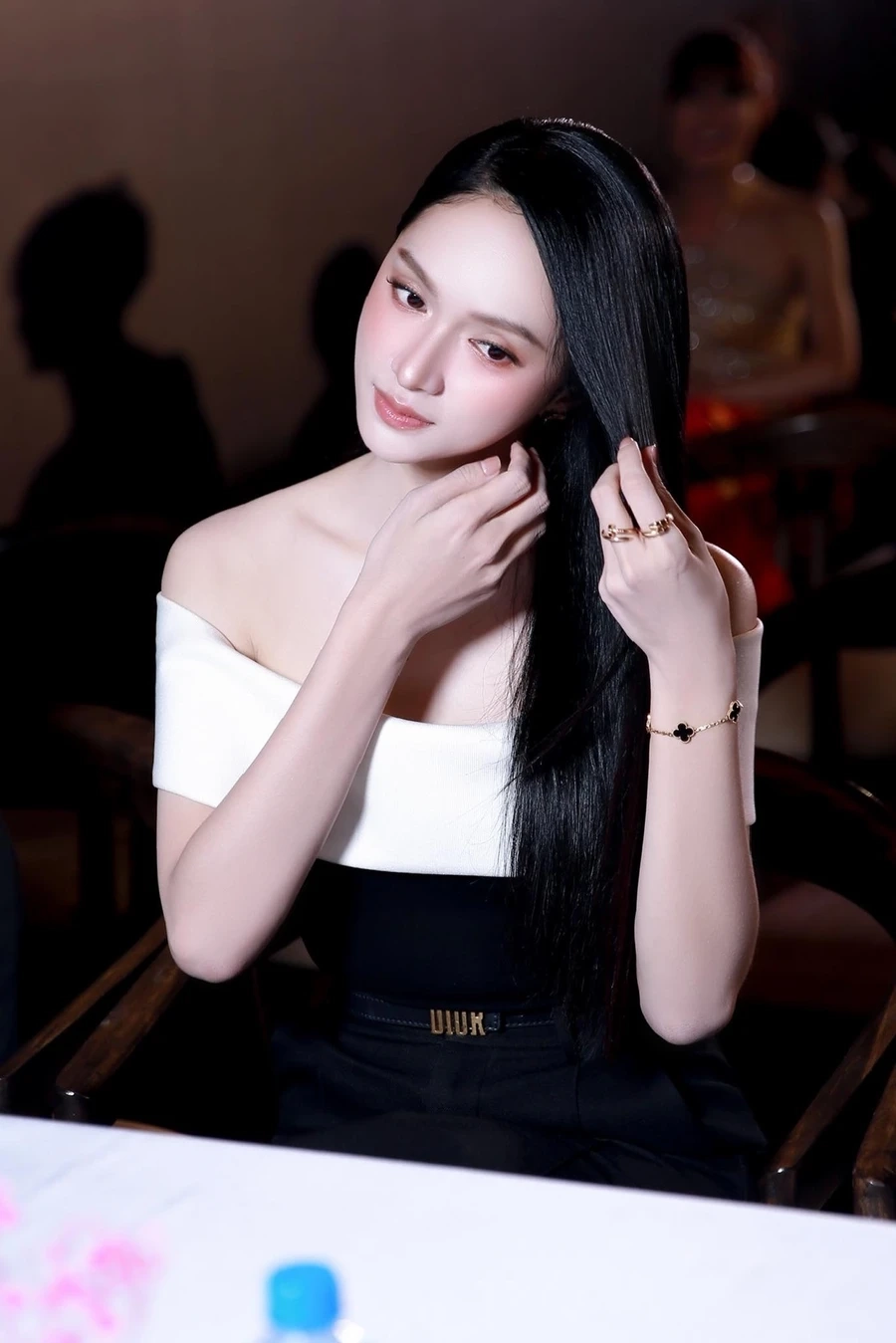 Hương Giang Idol lúc chưa chuyển giới luôn tỏa sáng.