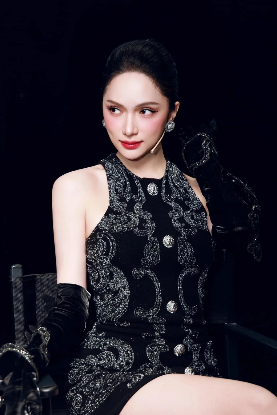 Hương Giang Idol thời chưa chuyển giới được khán giả yêu mến.