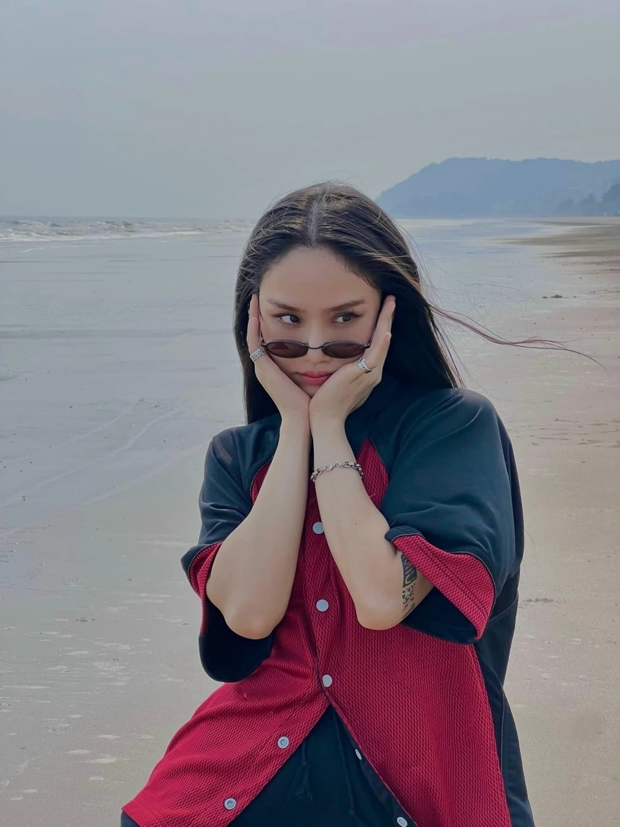 Cô gái ngày hôm qua Miu Lê mang nét đẹp của thanh xuân.