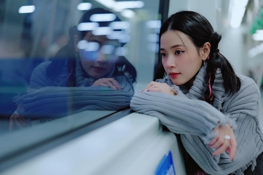 Midu yêu ai luôn là bí mật được fan quan tâm.