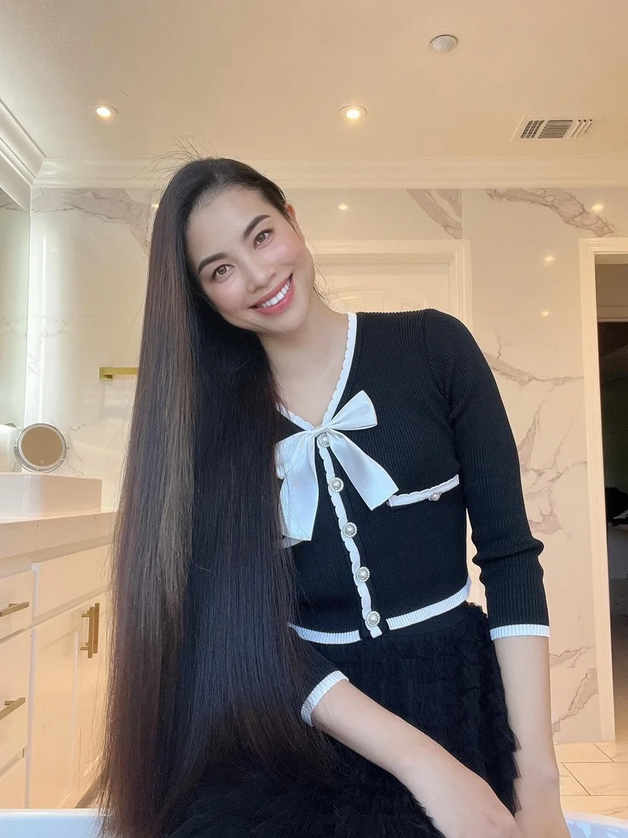 Phạm Hương Miss Universe 2015 gây ấn tượng mạnh mẽ trong lòng khán giả và ban giám khảo.