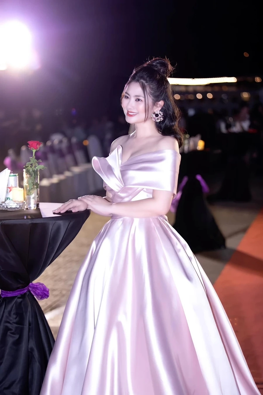 Chồng diễn viên Ngọc Lan và câu chuyện tình yêu đáng nhớ.