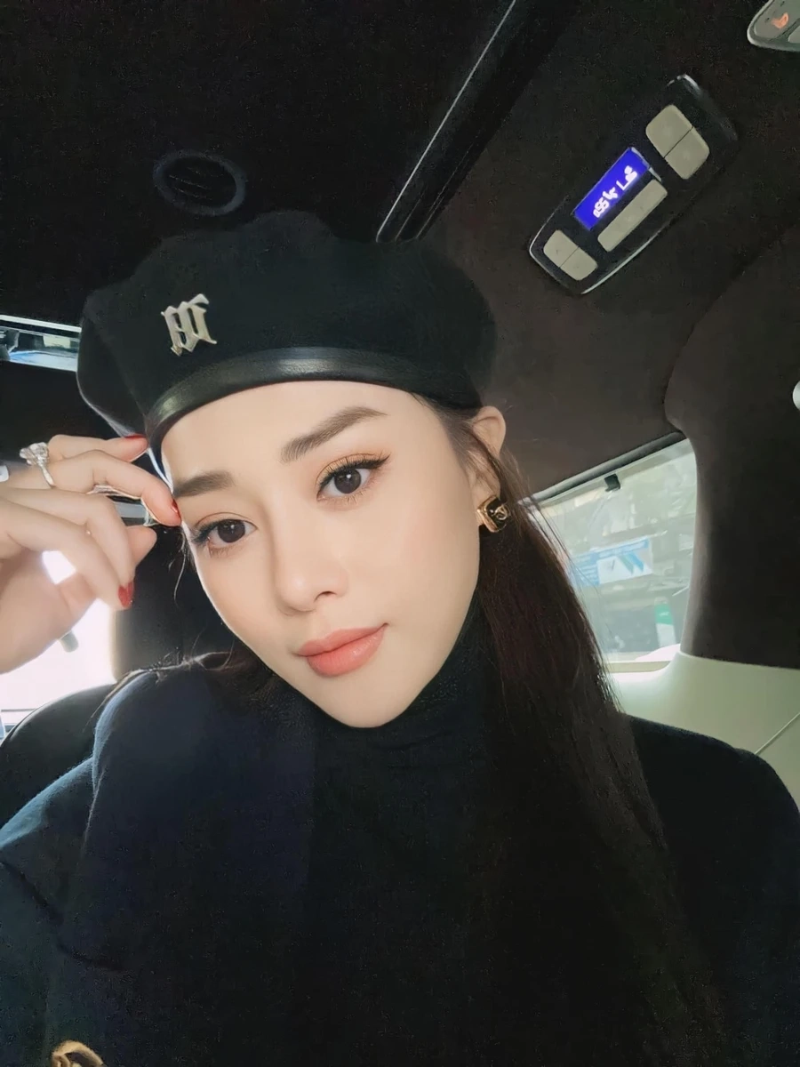 Hình ảnh của diễn viên Phương Oanh luôn nổi bật với vẻ đẹp tự nhiên.