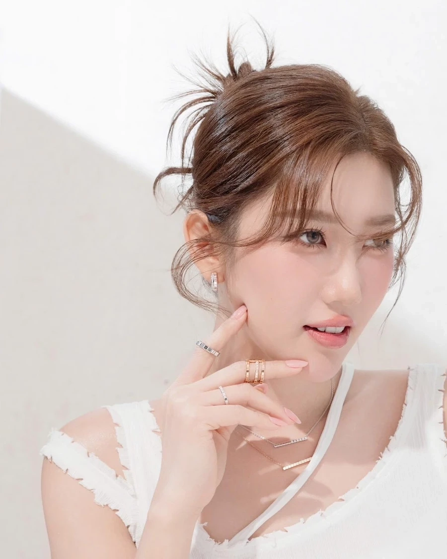 Đám cưới Thúy Ngân và Trương Thế Vinh khiến fan háo hức.
