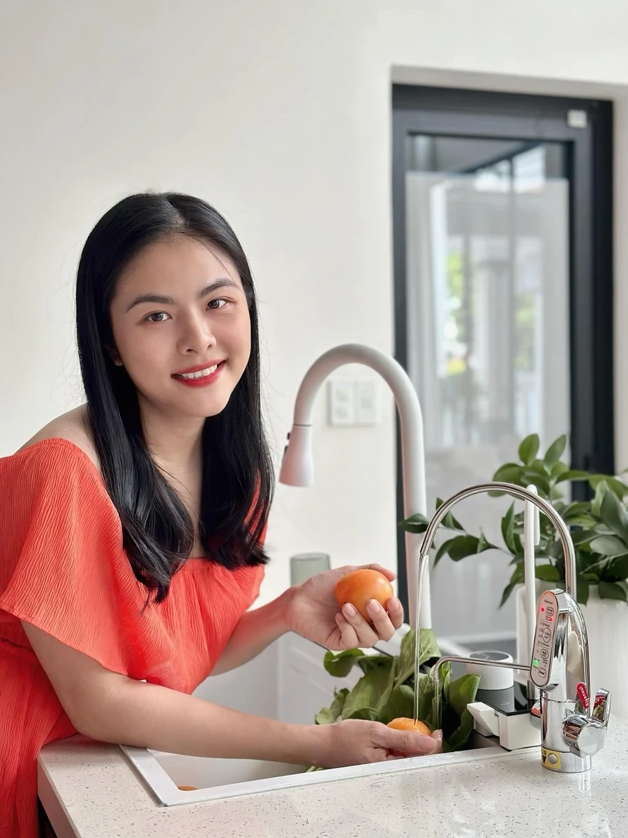 Chồng của Vân Trang là người luôn đồng hành và ủng hộ cô trong mọi bước đi.