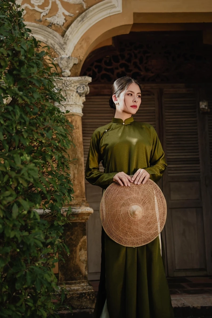 Vân Trang sinh con mang đến niềm vui vô bờ bến cho gia đình và người hâm mộ.