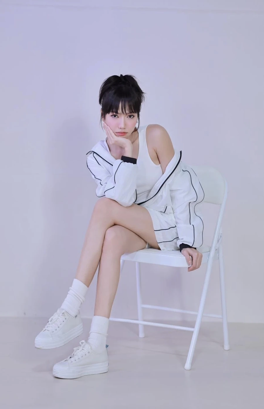 Hoa cưới Diệu Nhi Anh Tú mang phong cách nhẹ nhàng, lãng mạn.