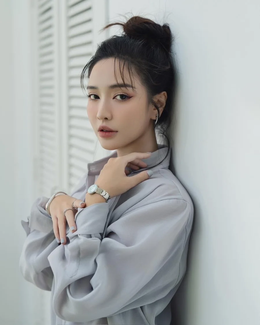 Gửi anh xa nhớ Bích Phương đậm chất lãng mạn và sâu sắc.