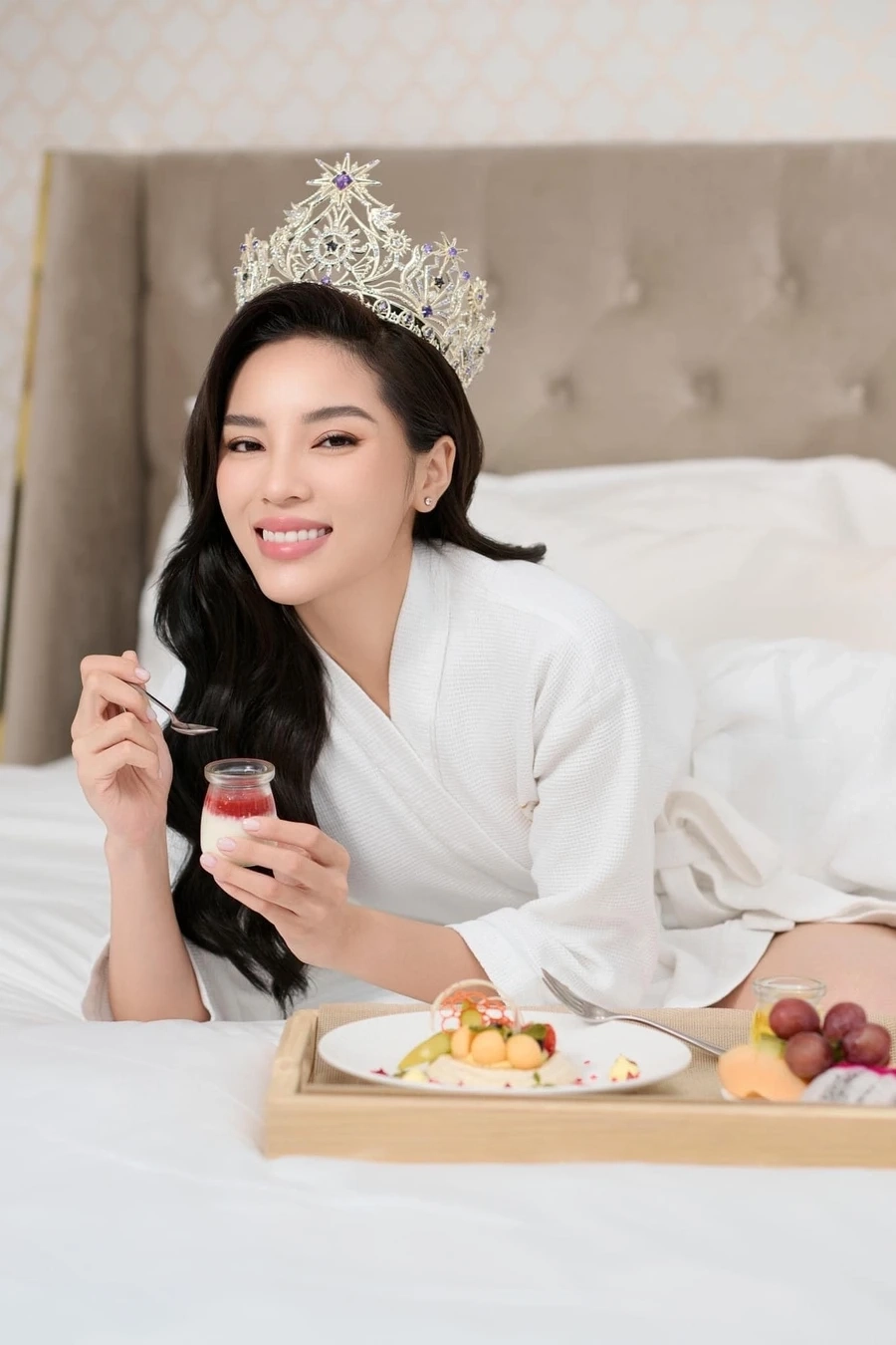 Cao Kỳ Duyên bikini tỏa sáng trong mọi khoảnh khắc, tự tin khoe vóc dáng tuyệt đẹp.