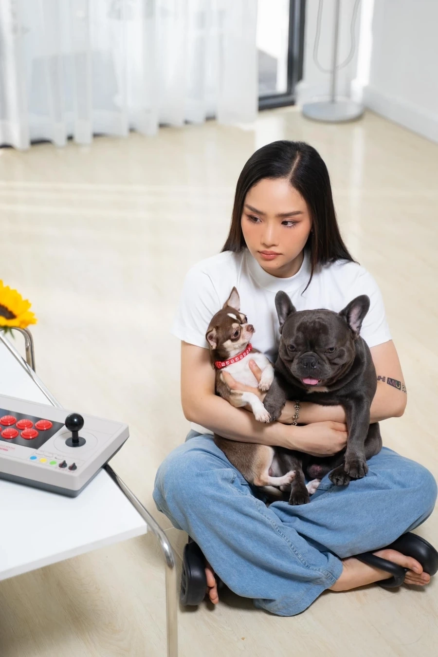 Các bài hát của Miu Lê luôn chứa đựng ý nghĩa sâu sắc.