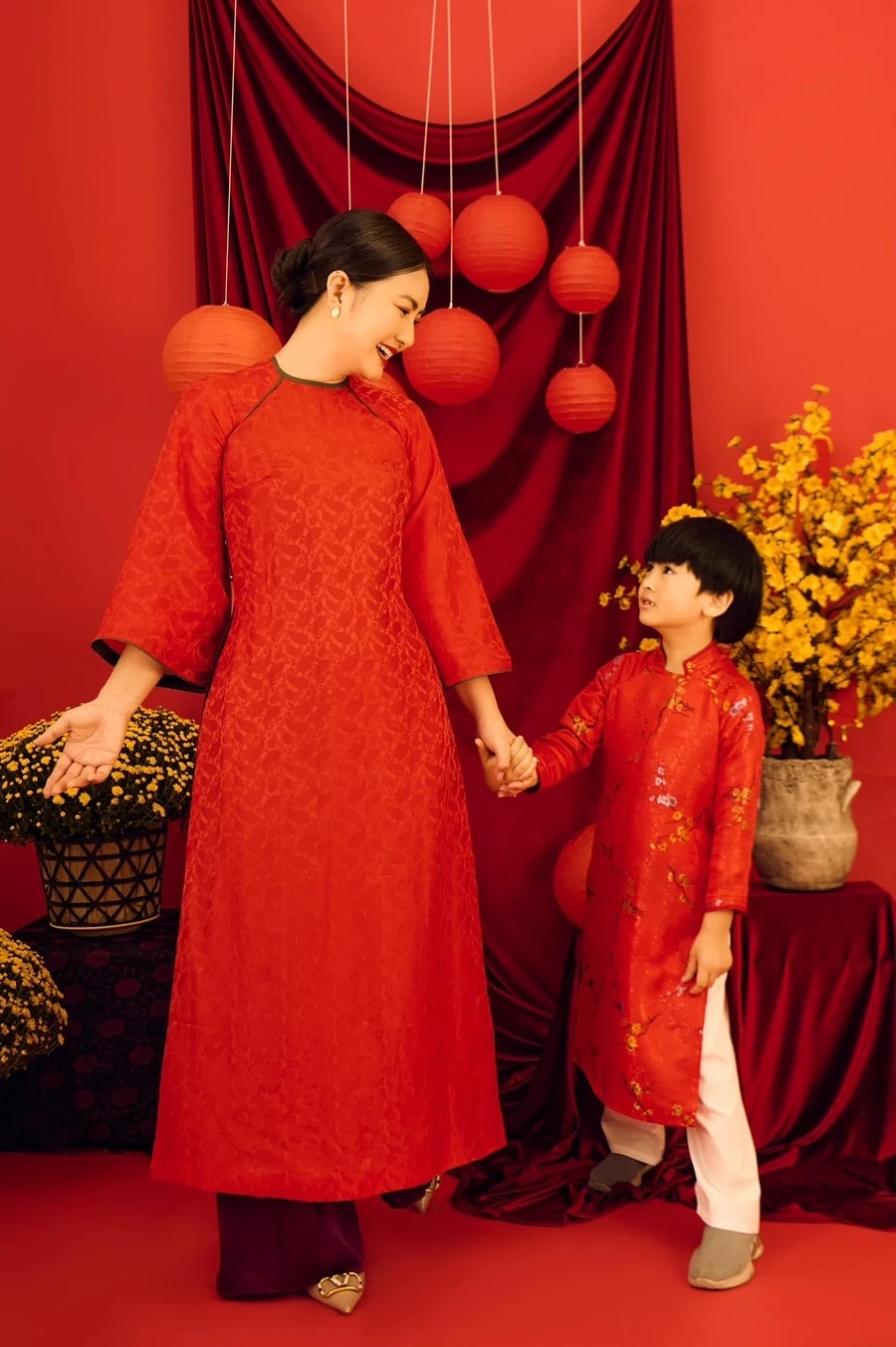 Lan Ngoc luôn mang đến hình ảnh tươi mới và tràn đầy năng lượng.