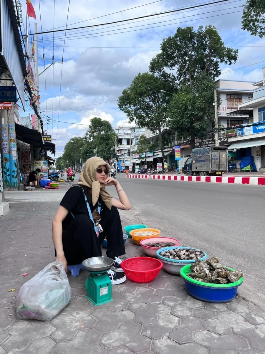 Miu Lê livestream thường chia sẻ những khoảnh khắc đời thường.