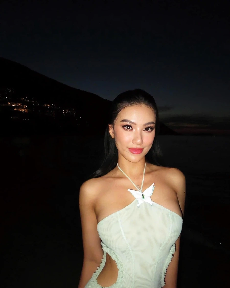 Kim Duỷen là ngôi sao mới đang tỏa sáng trong làng sắc đẹp Việt Nam.