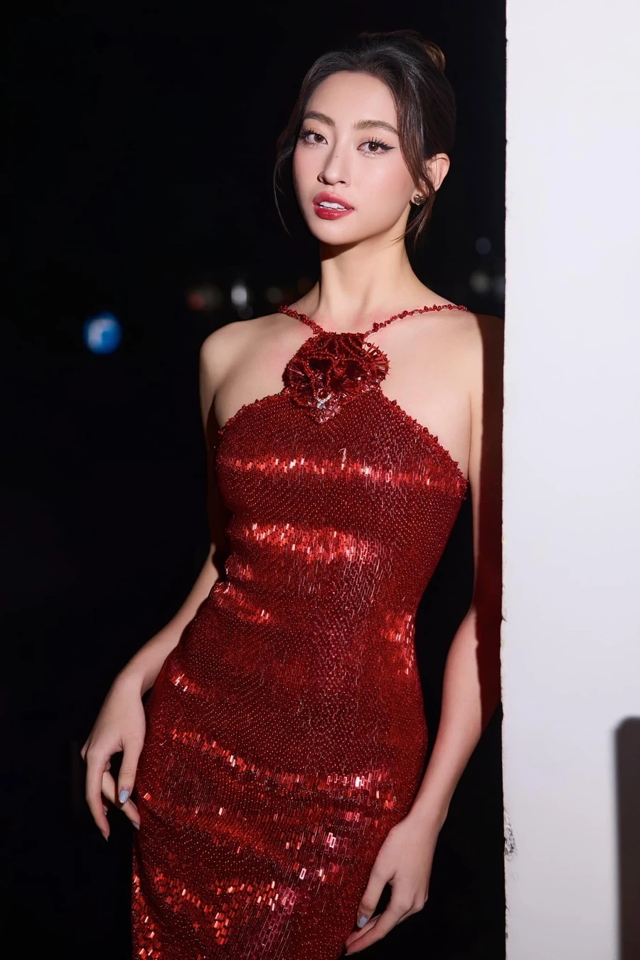 Lương Thùy Linh Hoa hậu Thế Giới tiếp tục khiến công chúng tự hào về những thành tích ấn tượng.