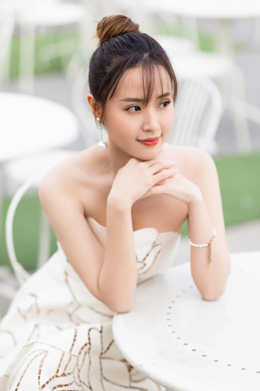 Ảnh đẹp Midu làm say đắm biết bao trái tim.