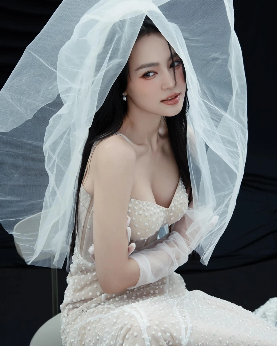 Ninh Dương Lan Ngọc và Chi Dân luôn thu hút sự quan tâm của fan.