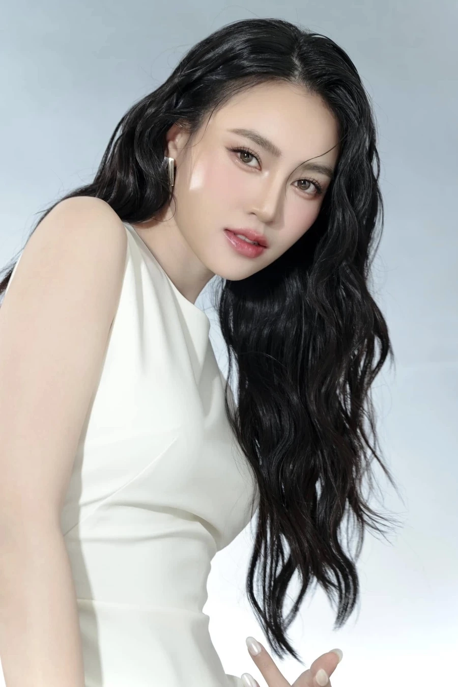 Ninh Dương Lan Ngọc Chi Dân st là chủ đề hot trên các diễn đàn.