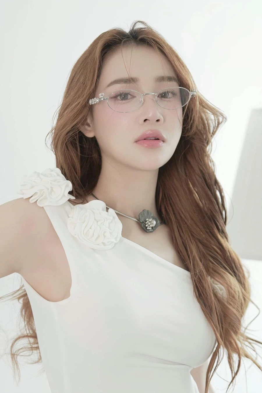 Hình ảnh Nhã Phương luôn nổi bật với vẻ đẹp dịu dàng và cuốn hút.