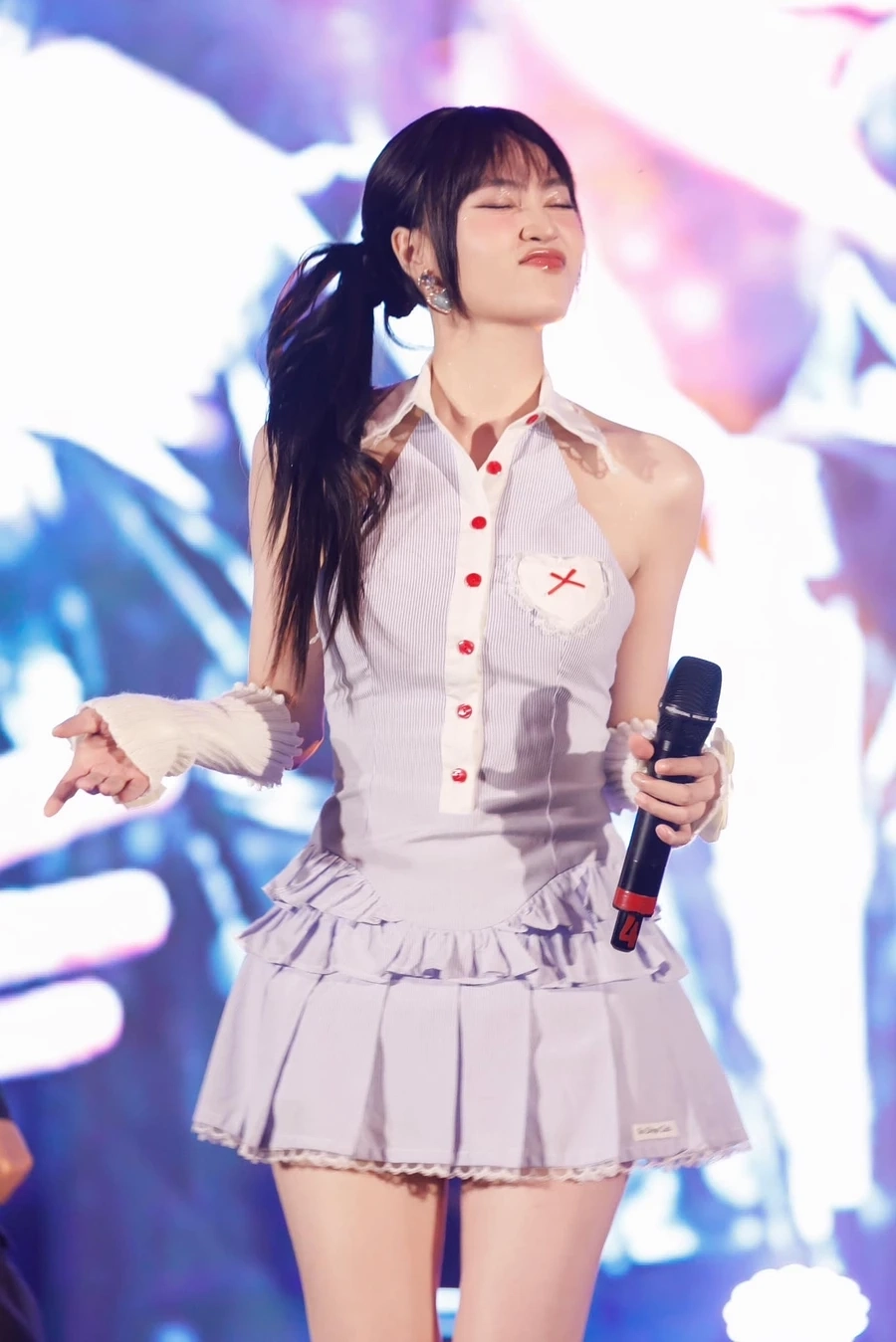 Ninh Dương Lan Ngọc yêu Chi Dân là câu chuyện khiến fan tò mò.