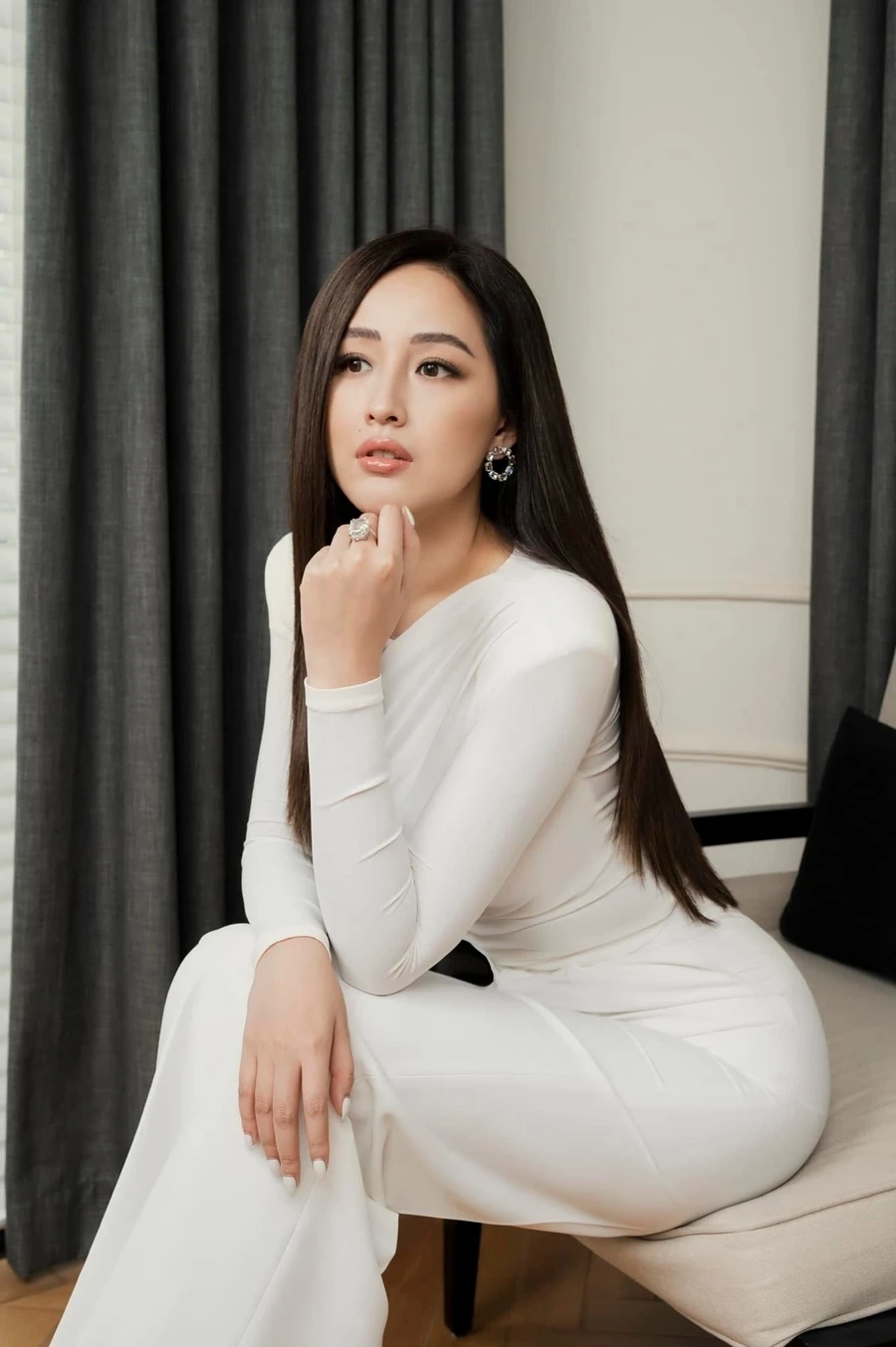 Mai Phương Thúy Noo Phước Thịnh và câu chuyện đầy thú vị.