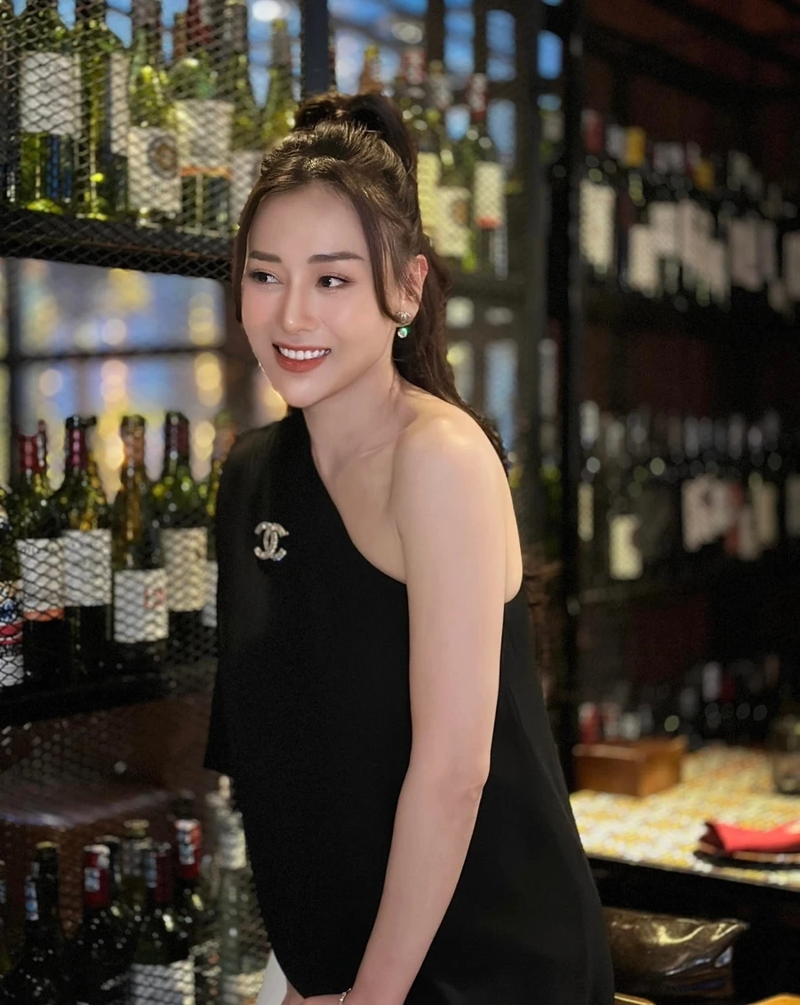 Diễn viên Phương Oanh Oanh là nghệ sĩ tài năng được yêu mến.