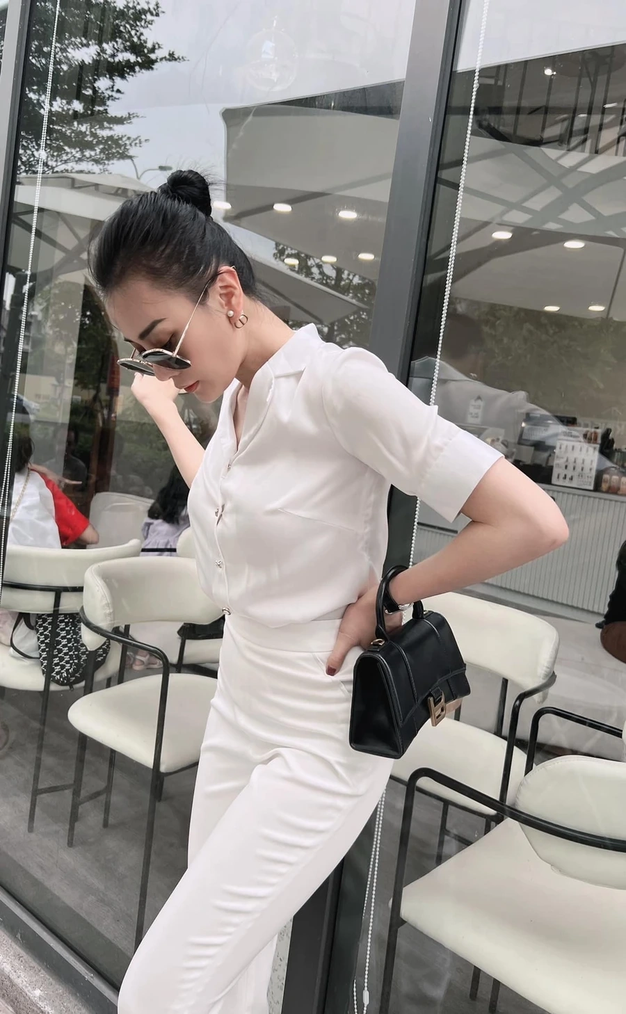 Diễn viên Phương Oanh và Shark Bình thu hút sự quan tâm lớn từ fan.