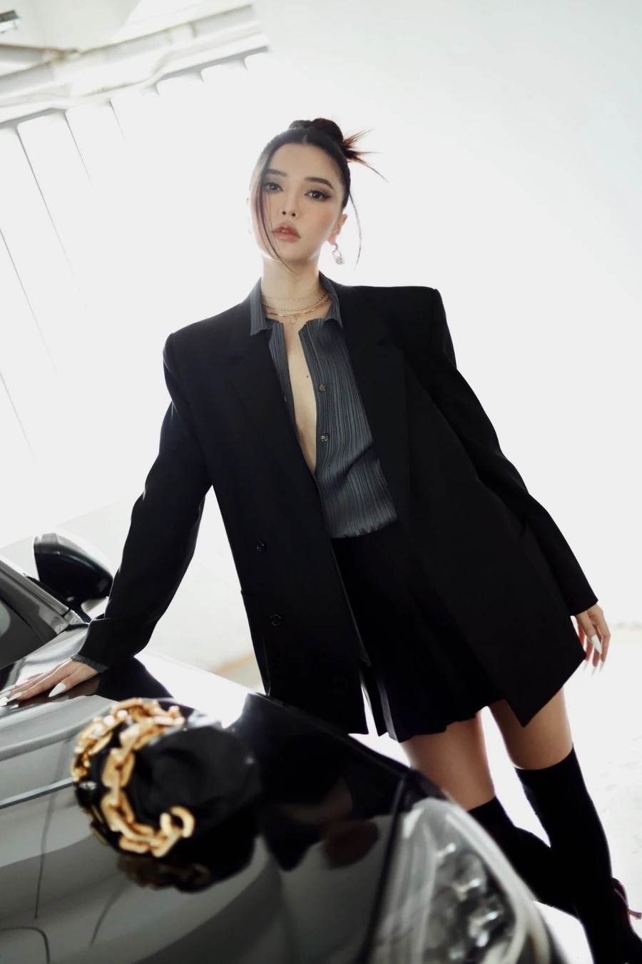 Ca sĩ Bích Phượng chinh phục khán giả bằng giọng ca ngọt ngào.