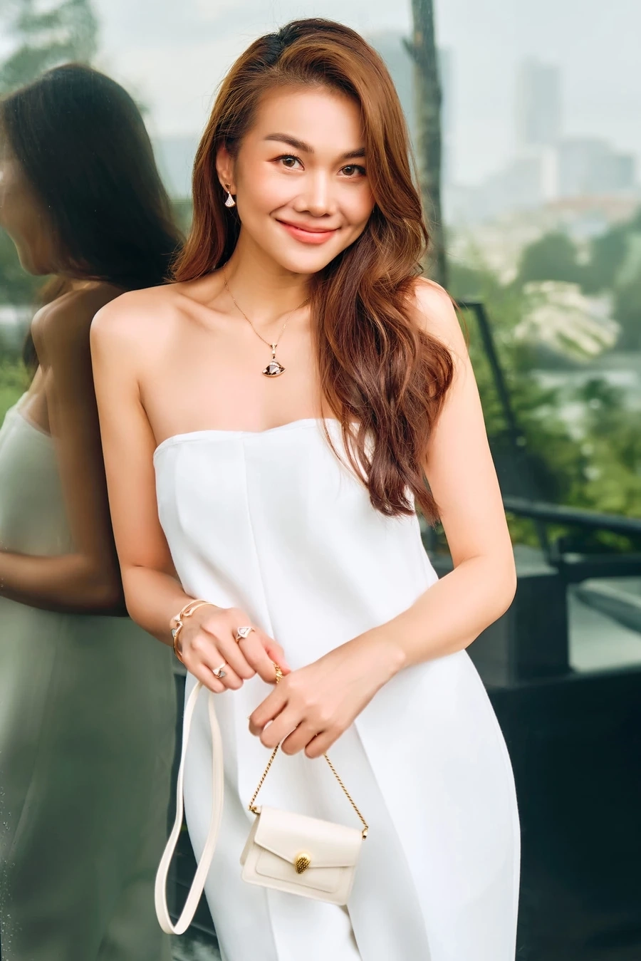 Thanh Hằng bikini luôn là sự lựa chọn nổi bật trong các bộ sưu tập thời trang bơi.
