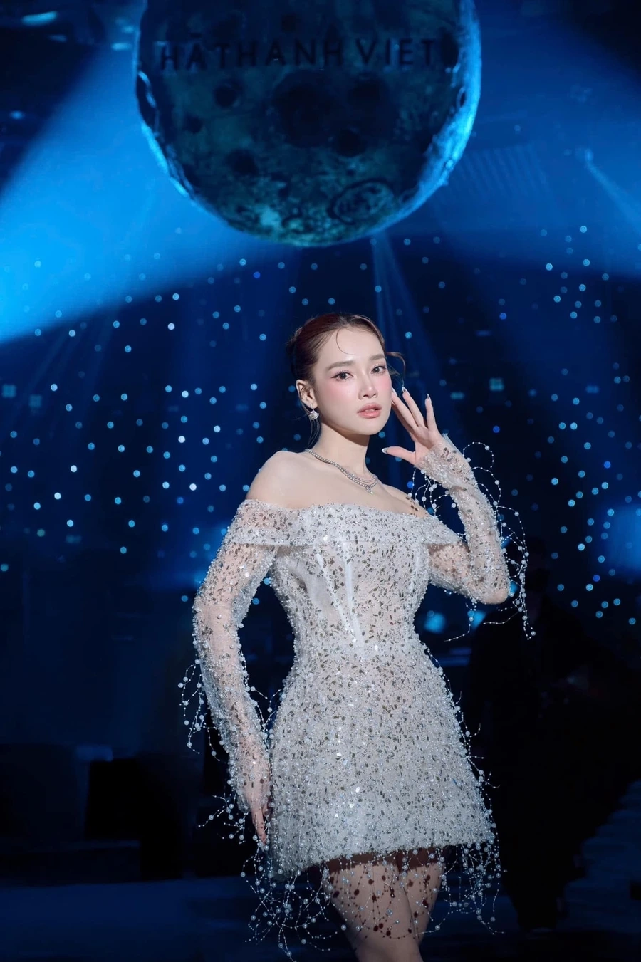 Ca sĩ Nhã Phương Bảo Yến là sự kết hợp hoàn hảo giữa âm nhạc và tài năng.