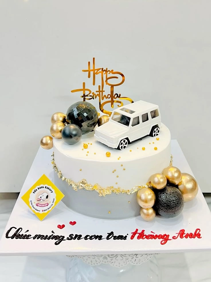 Độc đáo cá nhân hóa mẫu bánh sinh nhật in ảnh đẹp