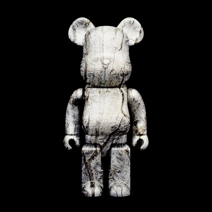 ảnh gấu bearbrick trắng phù hợp nhiều phong cách khác nhau