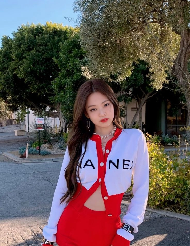 Vẻ đẹp thời thượng ảnh black pink jennie