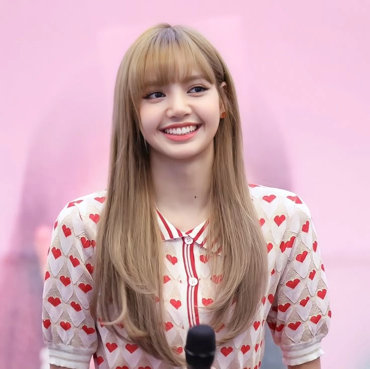 Phong cách nhẹ nhàng với lisa ảnh blackpink cute