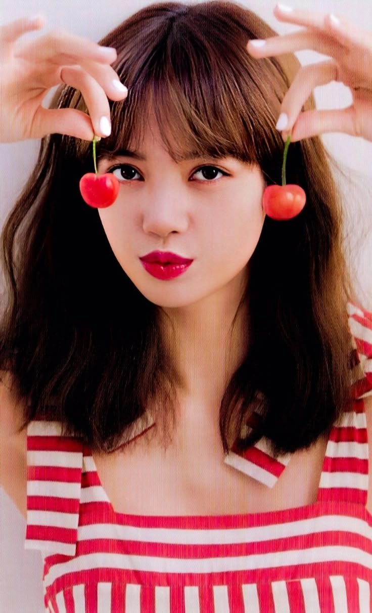 Cảm nhận vẻ đẹp qua hình ảnh đẹp của lisa