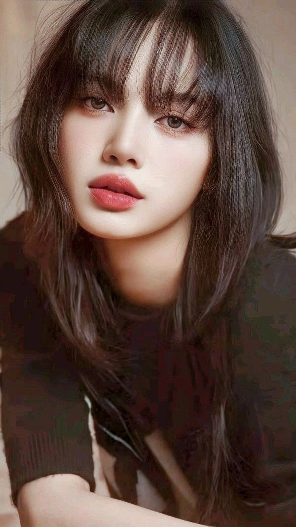 Sành điệu trong từng hình ảnh lisa black pink