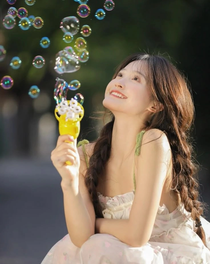 Tìm bộ ảnh nữ đẹp cute cực hợp xu hướng hiện nay
