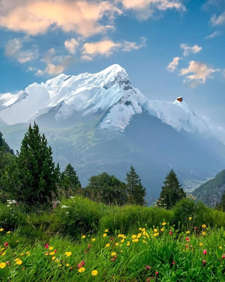 Gần gũi thiên nhiên với hình ảnh đồi núi thiên nhiên