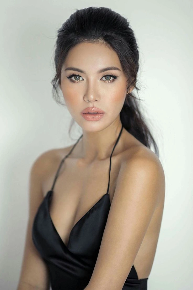 Ngắm nhìn hình ảnh người mẫu đẹp nhất việt nam