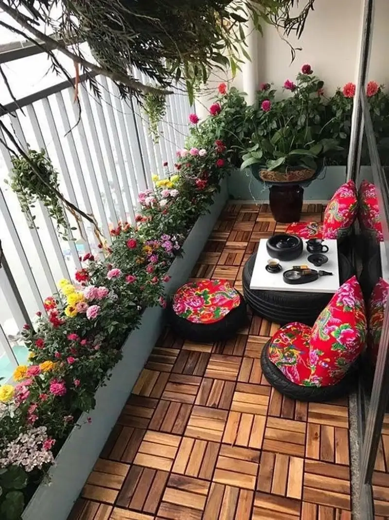Khám phá cách trang trí ban công chung cư đẹp đầy sáng tạo