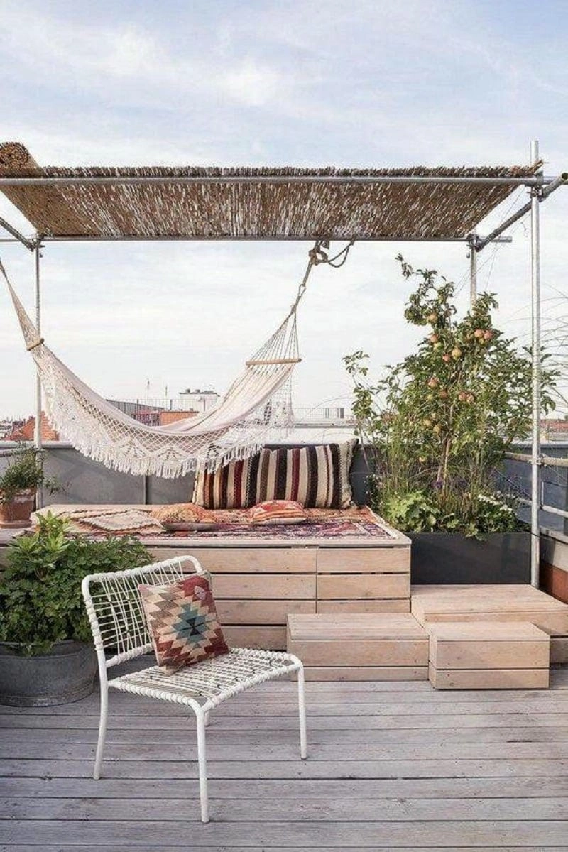 Trang trí tầng thượng biến nơi này thành khu vườn thư giãn